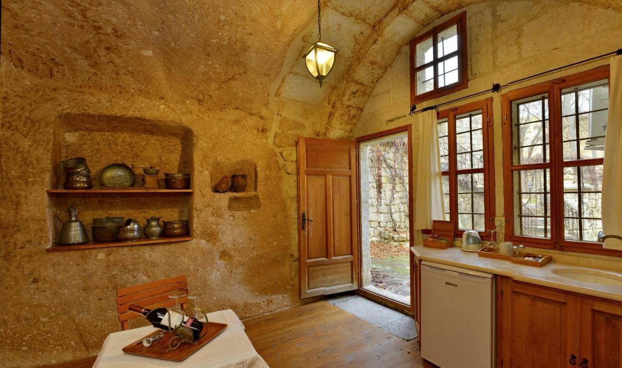 Esbelli Evi Cave Houses อูร์กุบ ภายนอก รูปภาพ