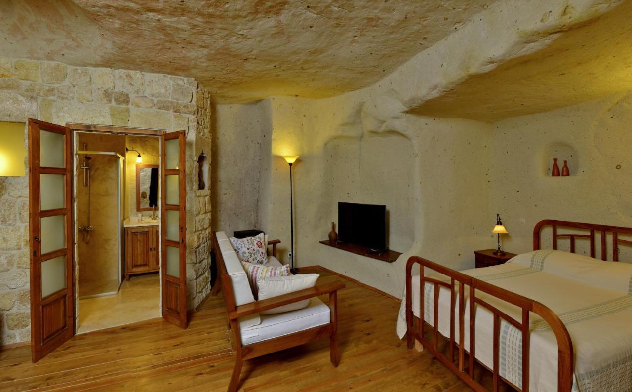 Esbelli Evi Cave Houses อูร์กุบ ภายนอก รูปภาพ