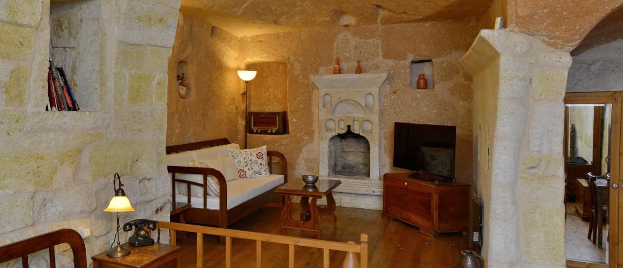 Esbelli Evi Cave Houses อูร์กุบ ภายนอก รูปภาพ